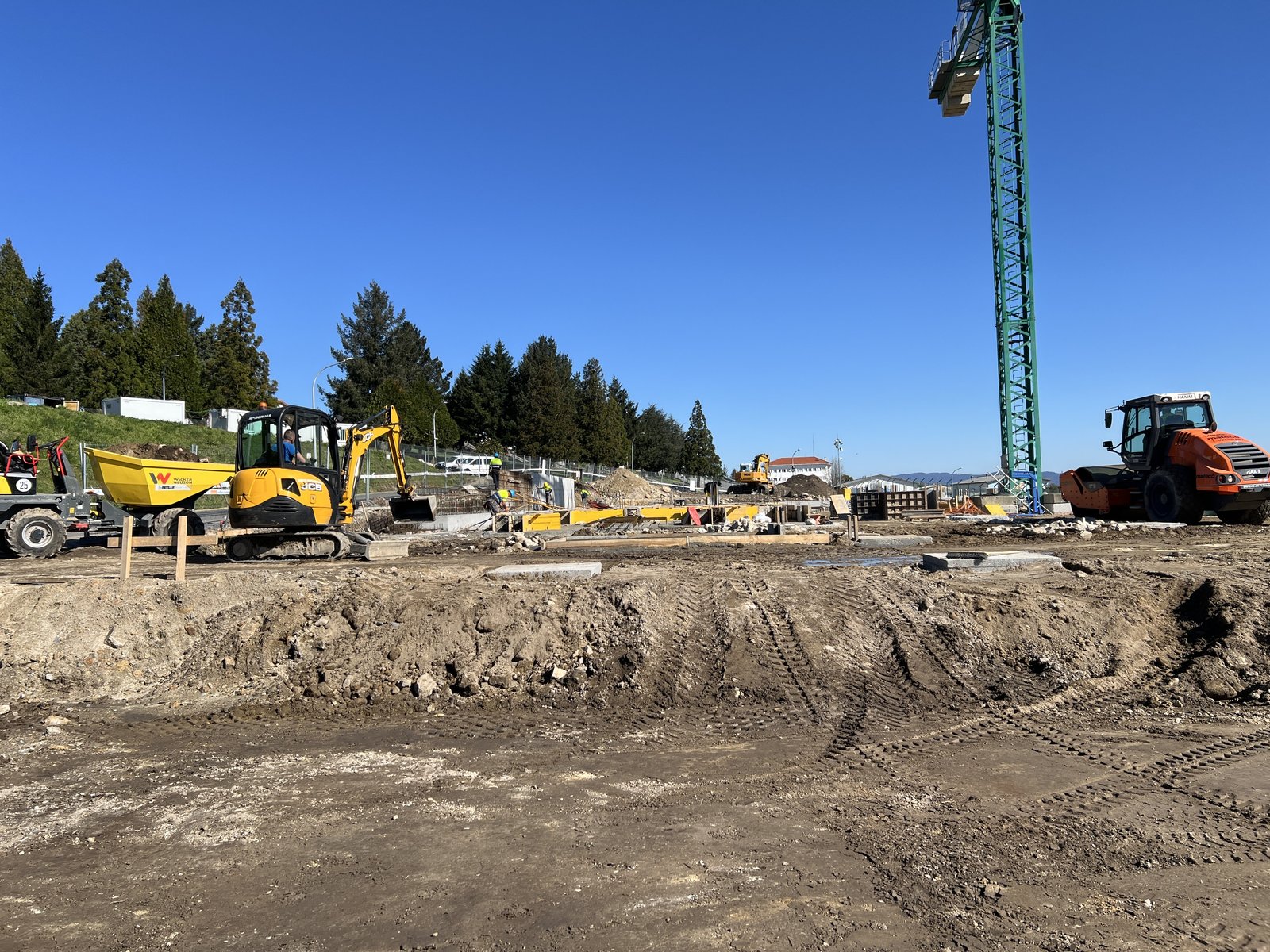 Excavación y cimentación de hormigón armado del nuevo Centro Infantil